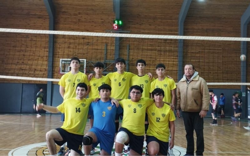 Selección Volley inicia con buen pie el Camp Interregional ‘24