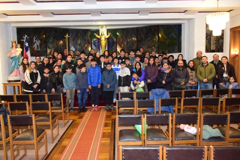 La Esperanza de la Espera: Comunidad del ISV Vive una Reflexi&oacute;n Profunda en la Santa Misa de 7&deg; B&aacute;sicos