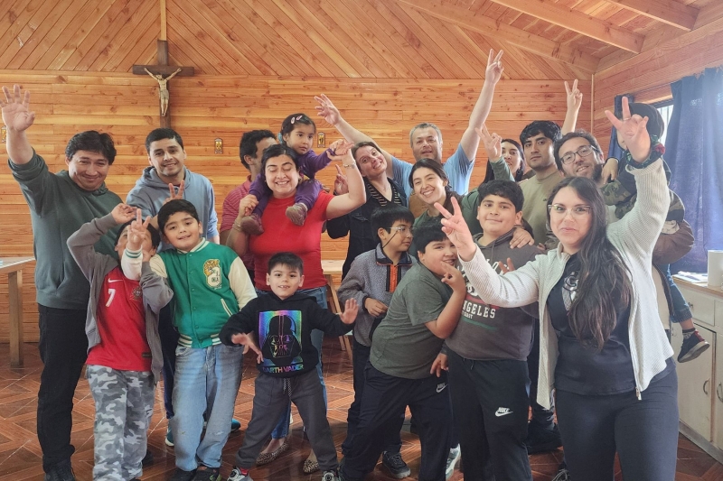 2° básico C al servicio de nuestro querido Comedor Solidario