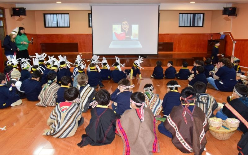 P&aacute;rvulos conmemoran a los Pueblos Originarios