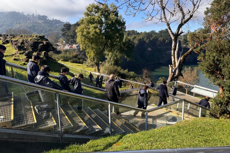 Entre ca&ntilde;ones y murallas: aprendiendo del pasado. 5&deg; B&aacute;sico B visita el Fuerte de Niebla