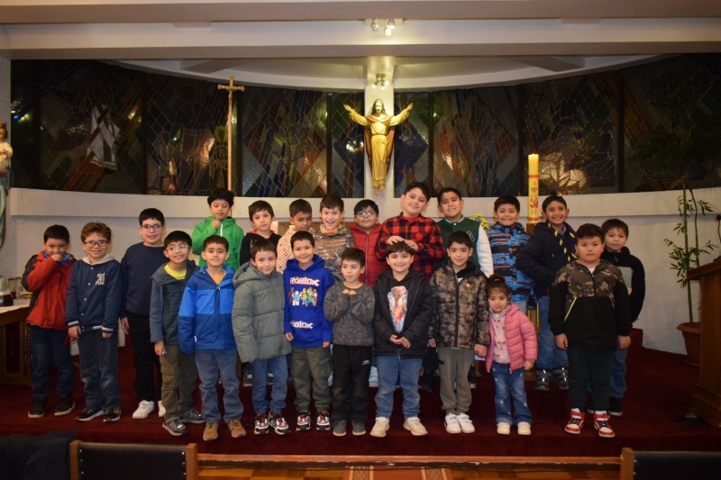 Eucaristía 3° años básicos en nuestra Capilla