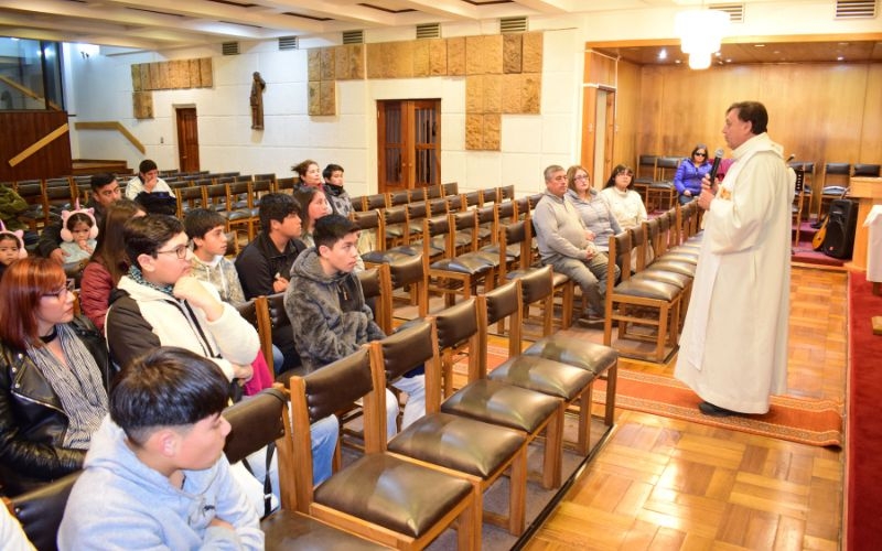 Eucarist&iacute;a 8&deg; b&aacute;sico B