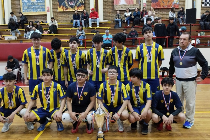 Selección de Vóleibol del ISV se corona Vicecampeón en Liga Birregional